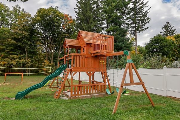 Backyard, Exterior, Playground