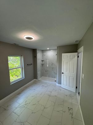 Empty room, Interior, Marble, Marble Walls, Recessed Lighting