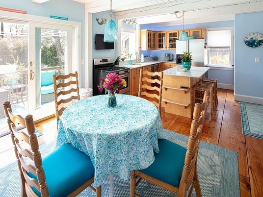 Dining room, Interior, Kitchen, Pendant Lights, Wood Texture Flooring