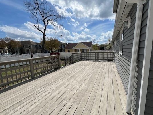 Exterior, Wood Texture Flooring
