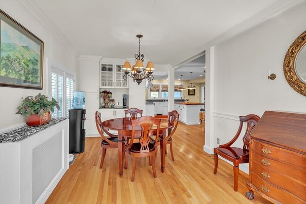 Chandelier, Dining room, Interior, Kitchen, Pendant Lights, Wood Texture Flooring
