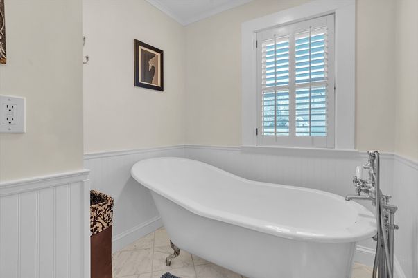 Bathroom, Free Standing Baths, Interior, Marble
