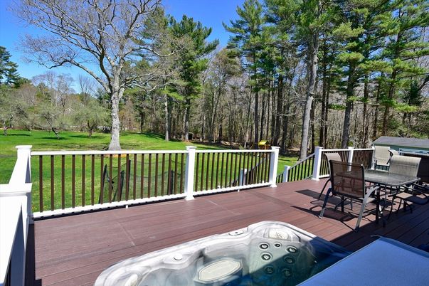 Backyard, Exterior, Hot Tub