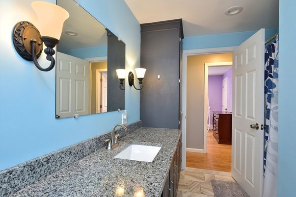 Bathroom, Interior, Recessed Lighting, Wood Texture Flooring