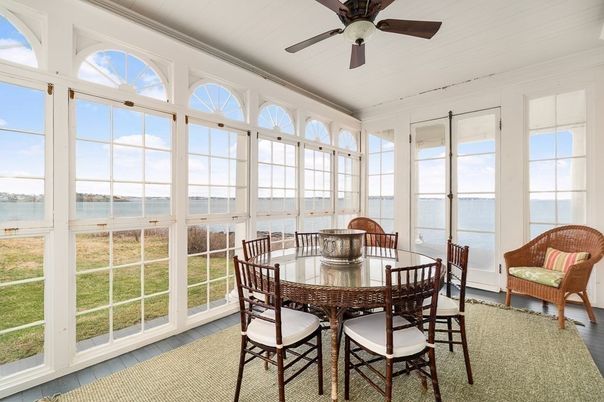 Dining room, Interior, Sun Room, Water