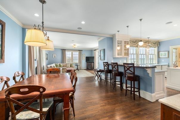 Dining room, Interior, Kitchen, Living room, Pendant Lights, Recessed Lighting, Wood Texture Flooring