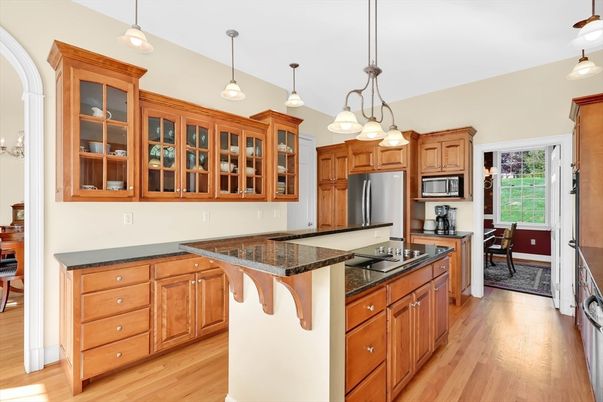 Dining room, Interior, Kitchen, Pendant Lights, Stainless Steel Appliances, Wood Texture Flooring