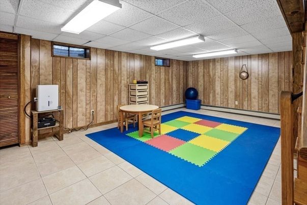 Interior, Wooden Walls
