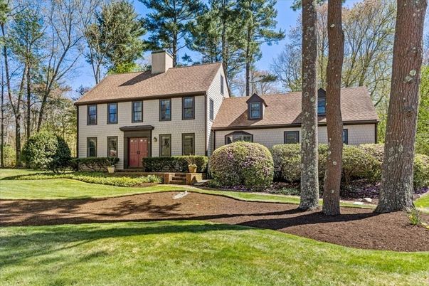 Backyard, Exterior, Facade, Brick Facade, Georgian