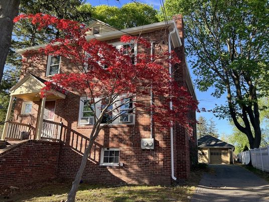 Detached Garage, Exterior, Facade, Brick Facade, Rowhouse