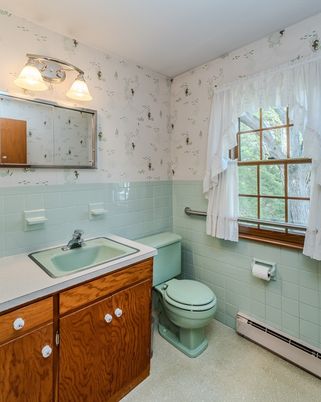 Bathroom, Interior