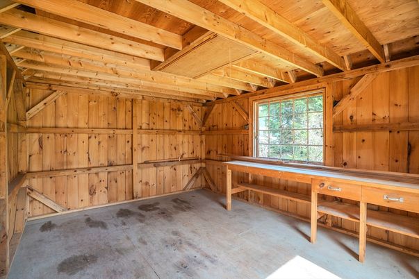 Empty room, Interior, Wooden Beams, Wooden Ceilings, Wooden Walls