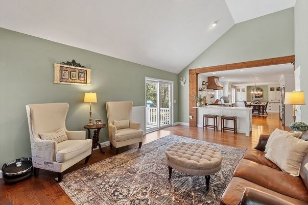 Dining room, Interior, Kitchen, Living room, Pendant Lights, Recessed Lighting, Wood Texture Flooring