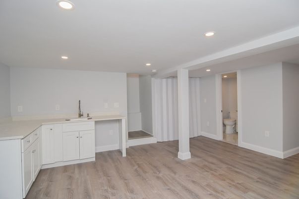 Bathroom, Interior, Recessed Lighting, Wood Texture Flooring