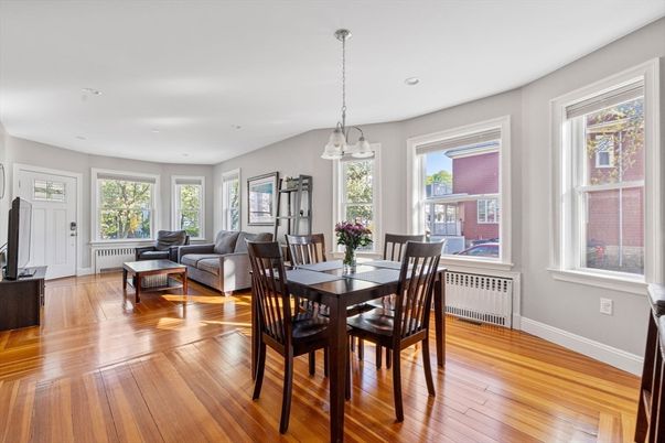 Dining room, Interior, Living room, Pendant Lights, Recessed Lighting, Wood Texture Flooring