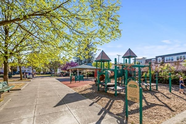 Backyard, Exterior, Playground