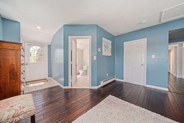 Bathroom, Interior, Recessed Lighting, Wood Texture Flooring