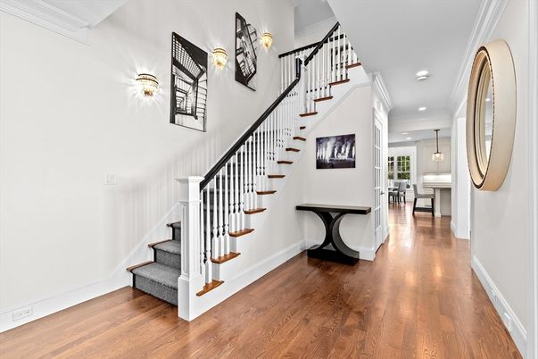 Interior, Pendant Lights, Recessed Lighting, Wood Texture Flooring