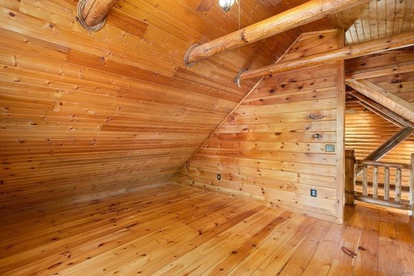 Empty room, Interior, Wooden Beams, Wooden Ceilings, Wood Texture Flooring, Wooden Walls
