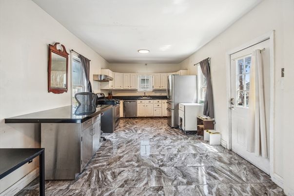 Interior, Kitchen, Marble, Recessed Lighting, Stainless Steel Appliances