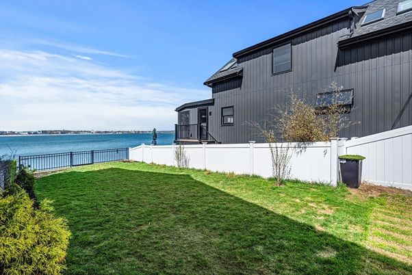 Backyard, Exterior, Water