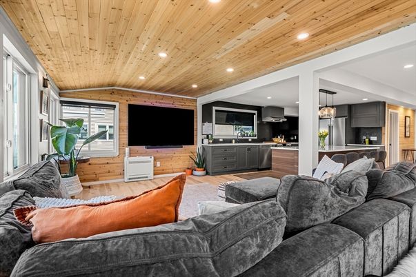 Interior, Kitchen, Living room, Pendant Lights, Recessed Lighting, Wooden Ceilings, Wood Texture Flooring