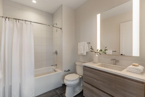 Bathroom, Interior, Recessed Lighting