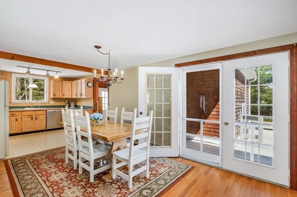 Chandelier, Dining room, Interior, Kitchen, Wood Texture Flooring