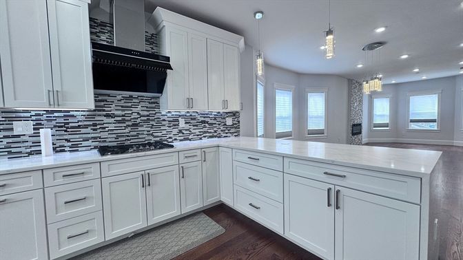 Interior, Kitchen, Pendant Lights, Recessed Lighting, Wood Texture Flooring