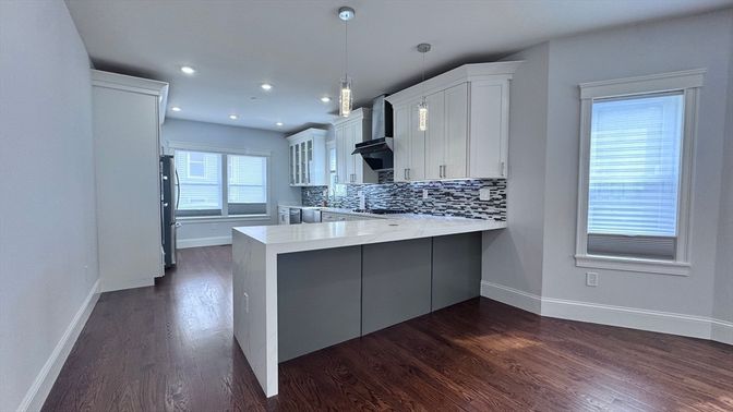 Interior, Kitchen, Pendant Lights, Recessed Lighting, Wood Texture Flooring