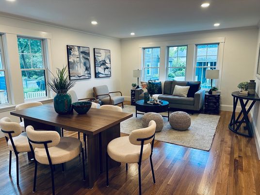 Dining room, Interior, Living room, Recessed Lighting, Wood Texture Flooring