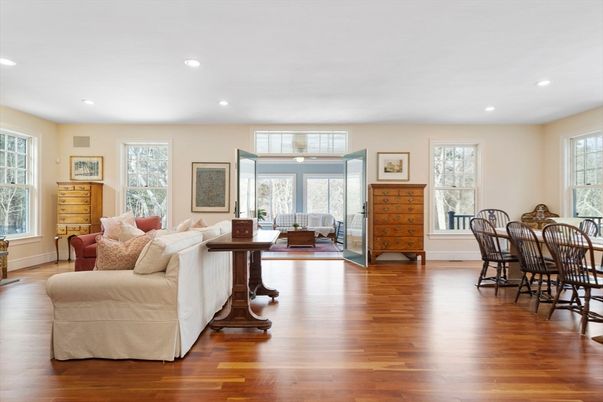 Dining room, Interior, Living room, Recessed Lighting, Wood Texture Flooring