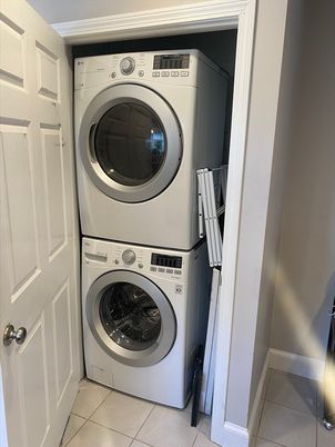 Interior, Utility Closets, Washer