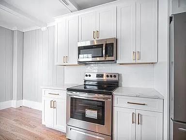 Interior, Kitchen, Stainless Steel Appliances, Wood Texture Flooring