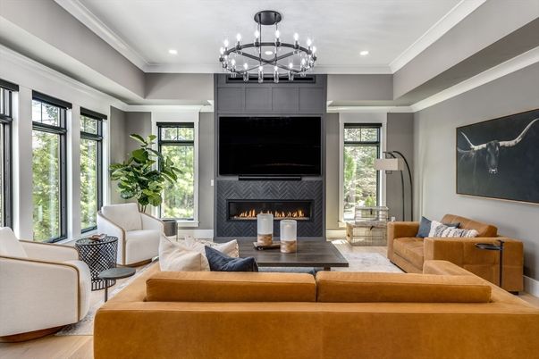 Chandelier, Fireplace, Interior, Living room, Pendant Lights, Recessed Lighting, Wood Texture Flooring