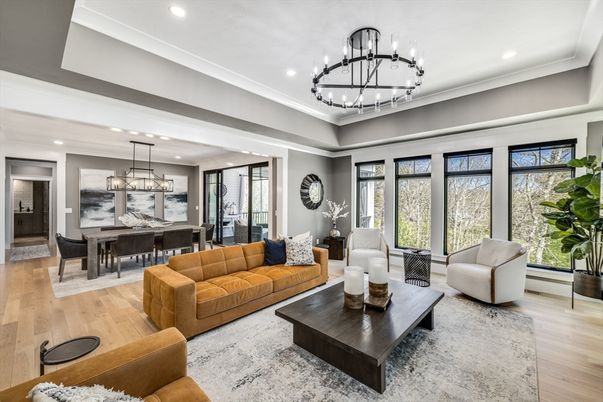 Chandelier, Dining room, Interior, Living room, Pendant Lights, Recessed Lighting, Wood Texture Flooring