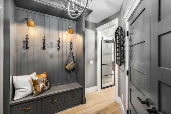 Interior, Pendant Lights, Wood Texture Flooring