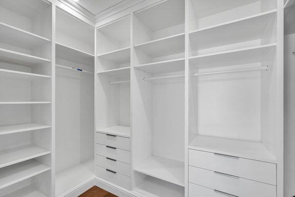 Interior, Walk-in Closets