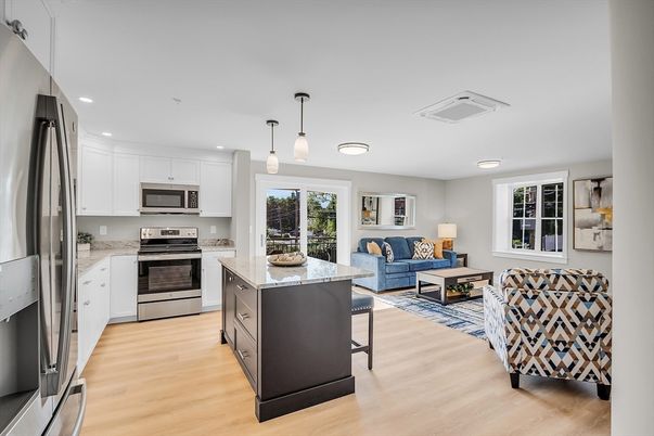 Interior, Kitchen, Living room, Pendant Lights, Recessed Lighting, Stainless Steel Appliances, Wood Texture Flooring