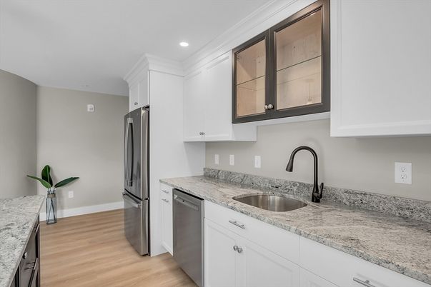 Interior, Kitchen, Recessed Lighting, Wood Texture Flooring