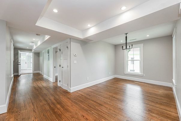 Empty room, Interior, Recessed Lighting, Wood Texture Flooring