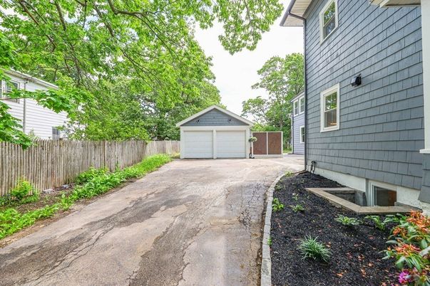 Backyard, Detached Garage, Exterior