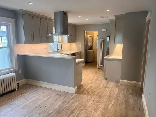 Interior, Kitchen, Recessed Lighting, Wood Texture Flooring