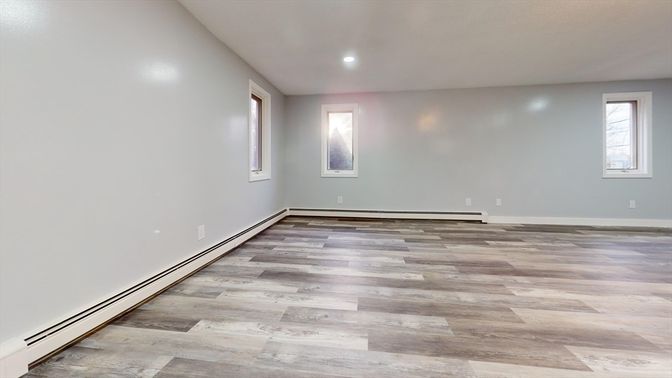 Empty room, Interior, Recessed Lighting, Wood Texture Flooring