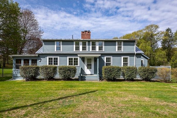 Backyard, Exterior, Facade, Georgian