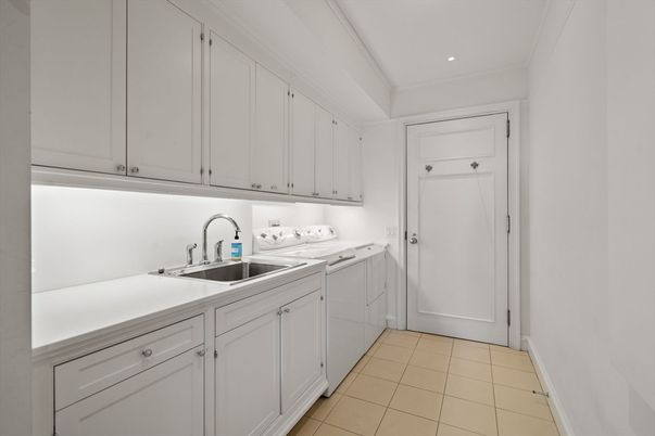 Interior, Recessed Lighting, Washer
