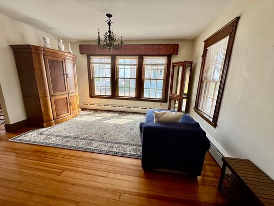 Chandelier, Interior, Wood Texture Flooring