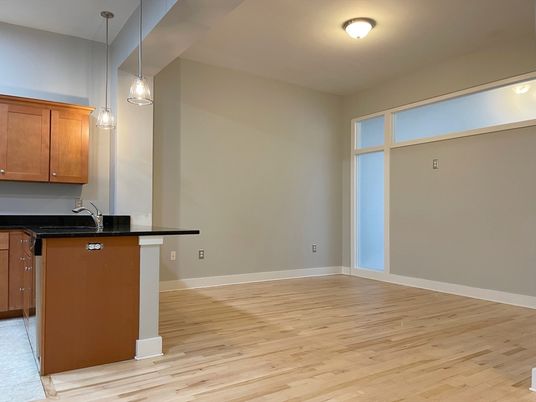 Interior, Kitchen, Pendant Lights, Wood Texture Flooring
