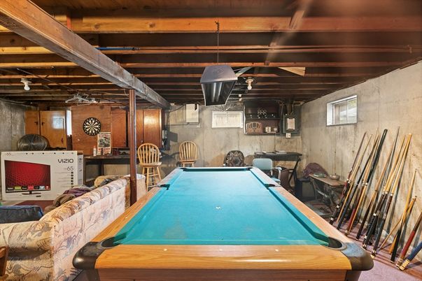 Billiard Table, Game Room, Interior, Pendant Lights, Wooden Beams