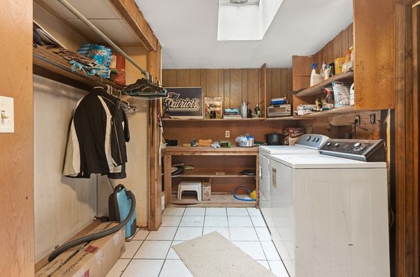 Interior, Washer